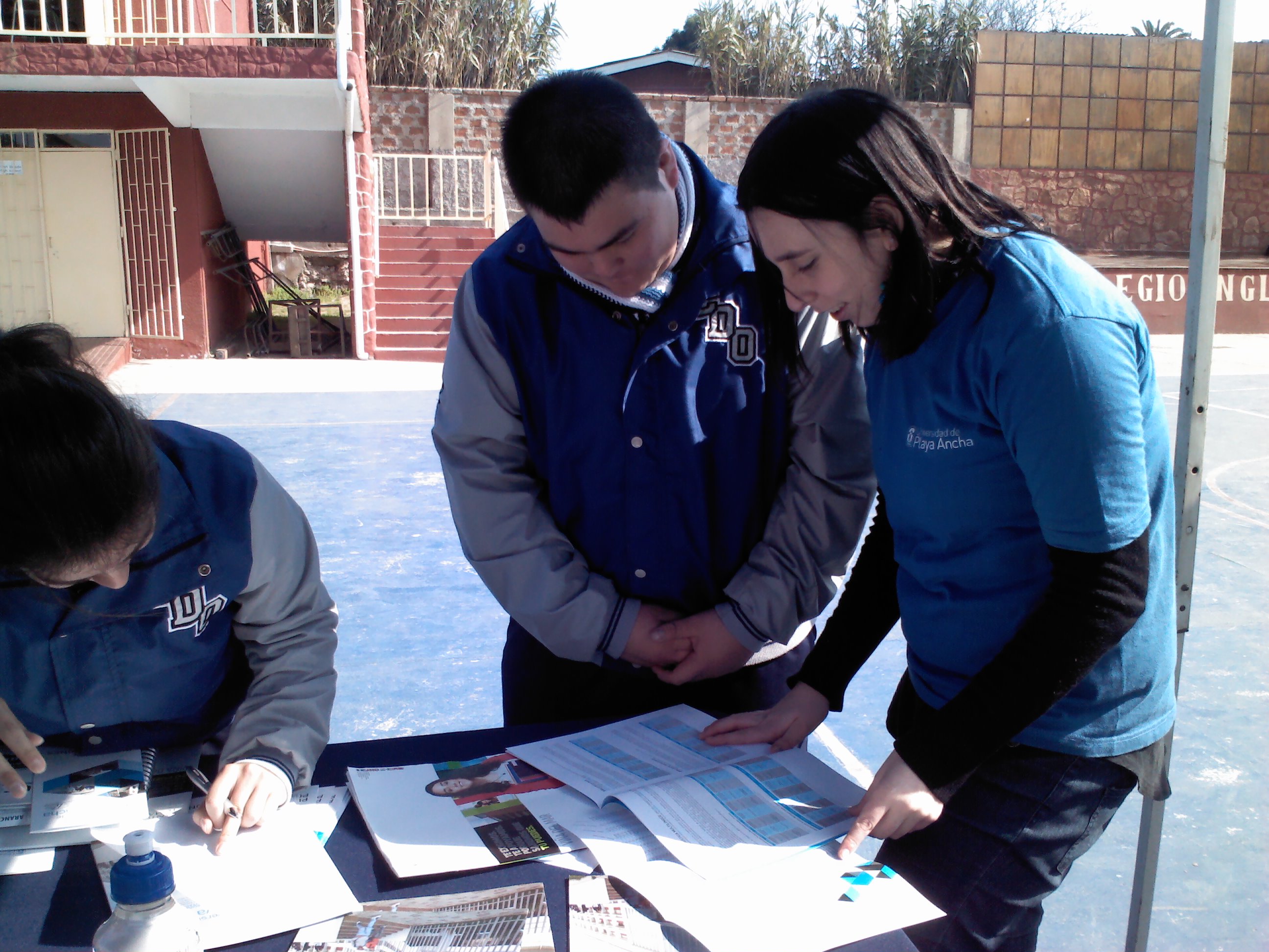 Feria vocacional en el Colegio Inglés de Quillota