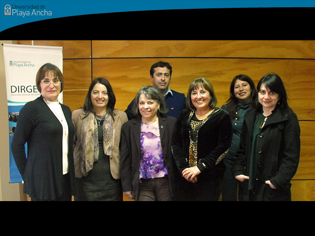 Equipo DIRGECAL y Directoras Disciplinarias de la Facultad de Ciencias de la Salud realizan reunión de coordinación para autoevaluación
