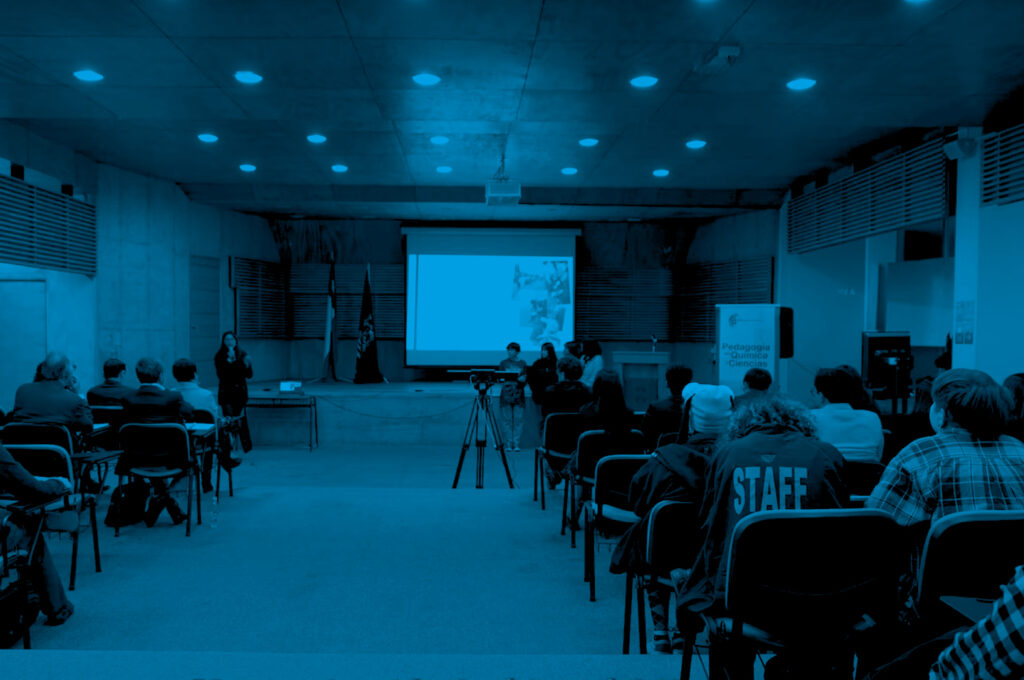 Pedagogía en Química y Ciencias recibe visita remota de Pares ...