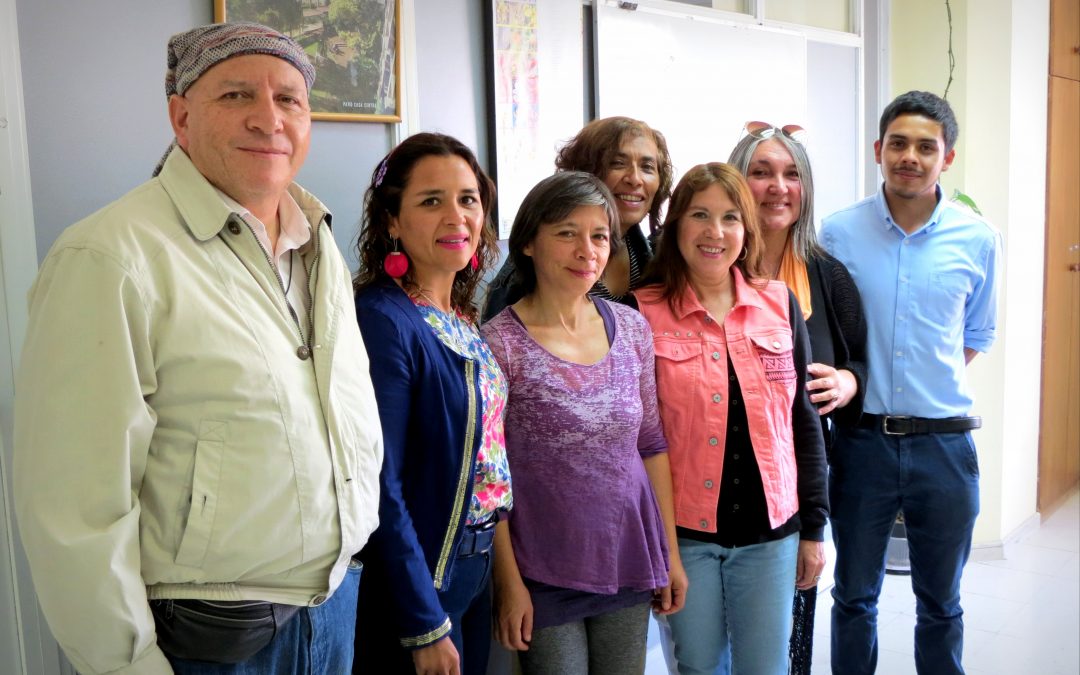 DGDE y Asociación «Únete» evaluaron voluntariado de terapeutas alternativos en Centro de Atención Holística UPLA