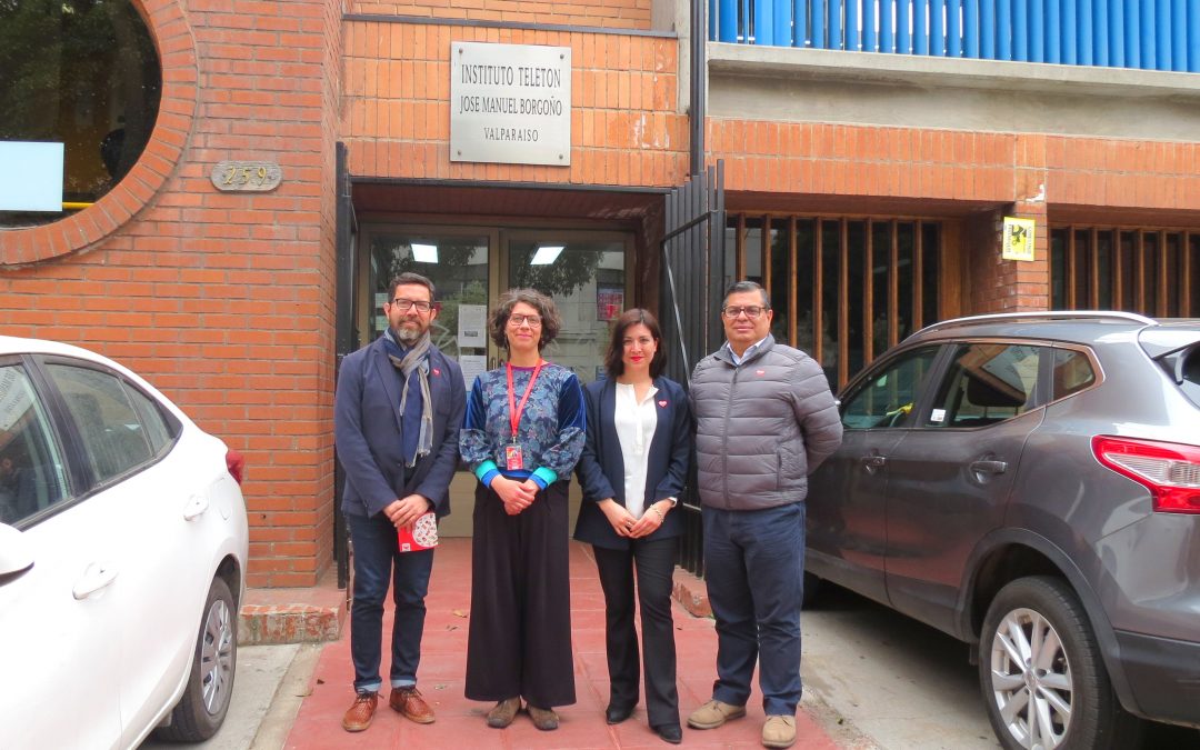 Representantes UPLA visitan Teletón Valparaíso para conocer la labor de la institución