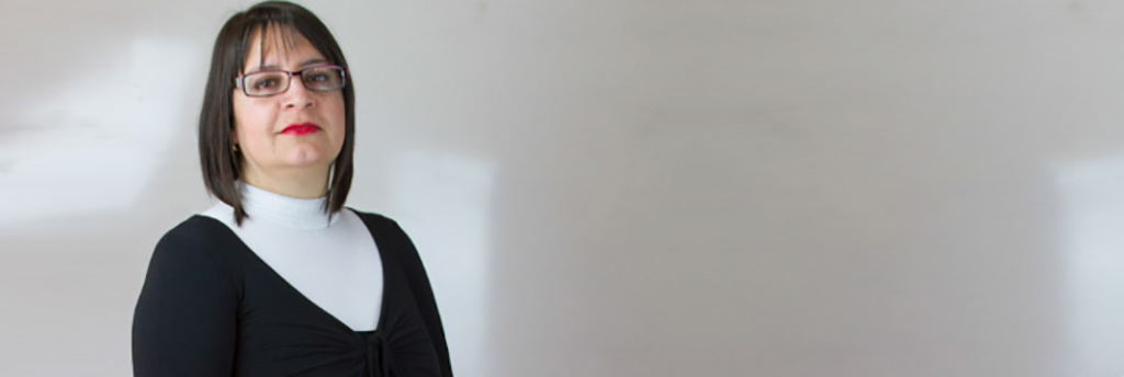 Directora del Departamento de Medio Ambiente se capacitó como evaluadora internacional en acreditación