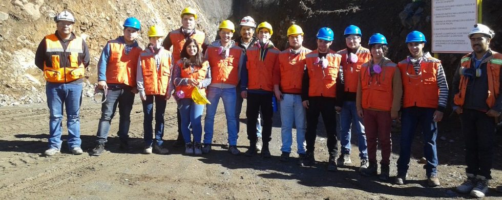Técnicos en Minería del Instituto Tecnológico de la UPLA Valparaíso visitan mina Patricia