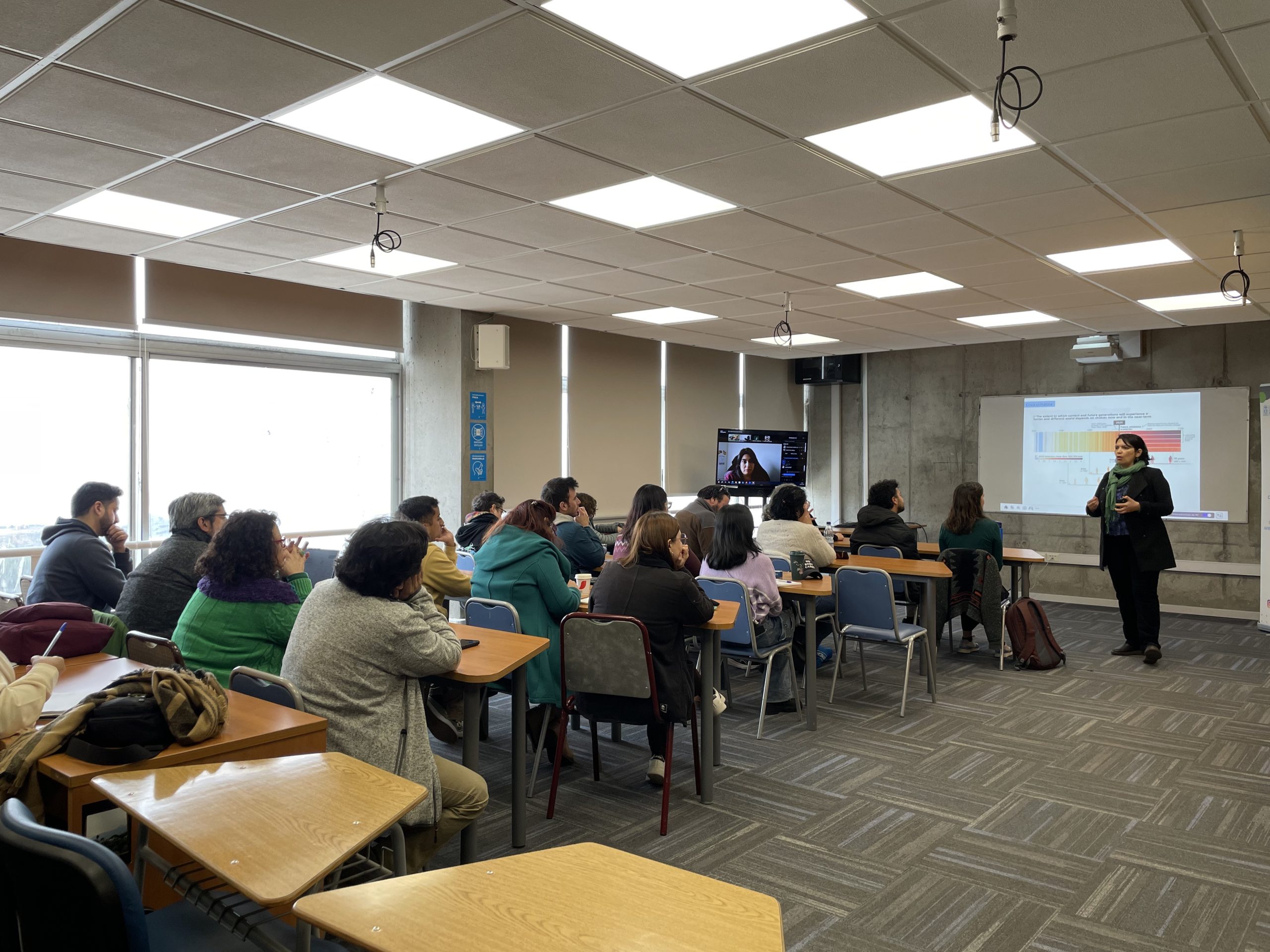 Seminario y taller abordó avances en el estudio de los servicios ecosistémicos microbianos de salares 