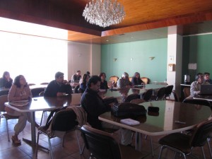 Reunión-mutidisciplinaria_Laguna-El-Peral