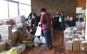 UPLAayuda_voluntarios_acopio