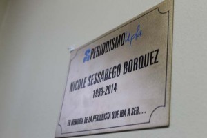 Acto académico en memoria de Nicole Sessarego_14