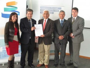 Firma convenio UPLA y Corporación Municipal de San Antonio1