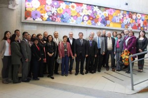 Inauguración mural 200 flores UPLA14