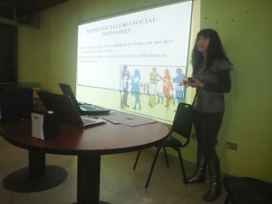 Mónica-Olivares_académica-UPLA