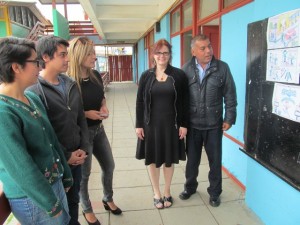 Antoinette Gagne en escuela Diego Portales