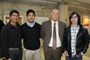 Juan Saavedra y equipo de ayudantes