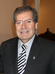 rector_patricio_sanhueza_upla