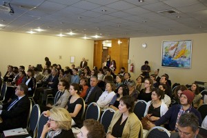 asistentes seminario internacionalización ues