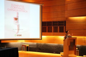 presentacion_libro_dra_alda_reyno_upla09