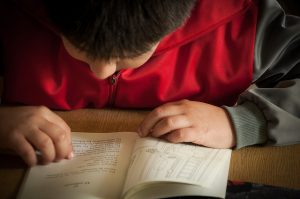 escolar_lectura