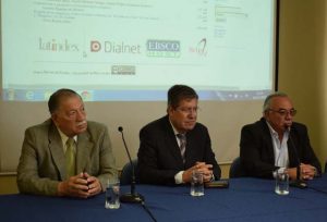 ceremonia-indexacion-a-scielo_4