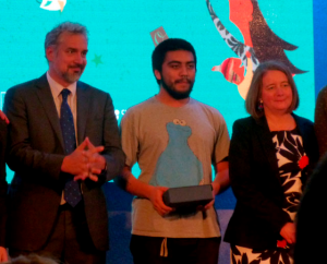 premio_egresado_arteupla_francoarriagada