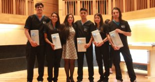 57 estudiantes de la promoción 2016 de Kinesiología recibieron investidura