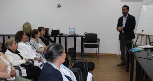 Académicos de la Facultad de Ciencias de la Actividad Física y del Deporte presentaron resultados de proyecto con personas mayores de Playa Ancha