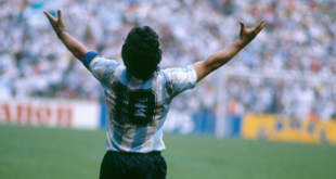 Narcisismo y obsesión de los argentinos explicaría por qué  Maradona es un dios para ellos