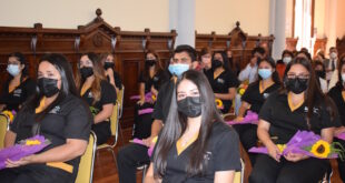 Estudiantes de Fonoaudiología de tres promociones reciben investidura