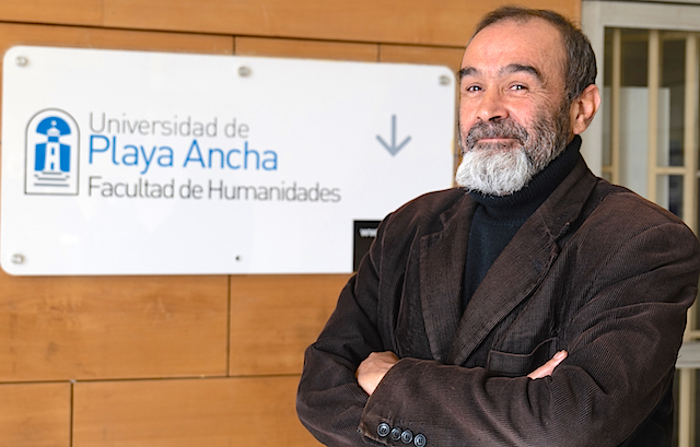 Dr. Juan Pablo Reyes acuña nuevo concepto “Credolecto” en tiempos de Navidad  – Noticias de la Universidad de Playa Ancha