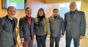Investigadora de la U. de Sevilla dictó conferencia sobre conflictos sociales y su implicancia en las catástrofes naturales