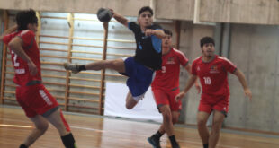 Balonmano hombres avanzó a las semifinales en el Fenaude Zona Costa