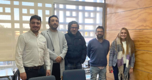 Estudiante y académicos de la Facultad de Ciencias Sociales participaron en diálogo ciudadano