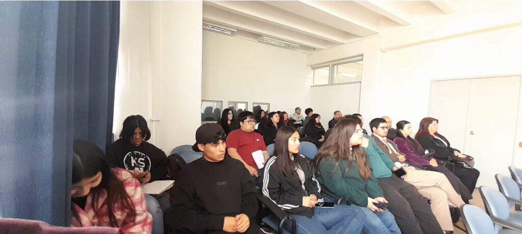 Docentes presentaron prácticas exitosas para mejorar la convivencia escolar