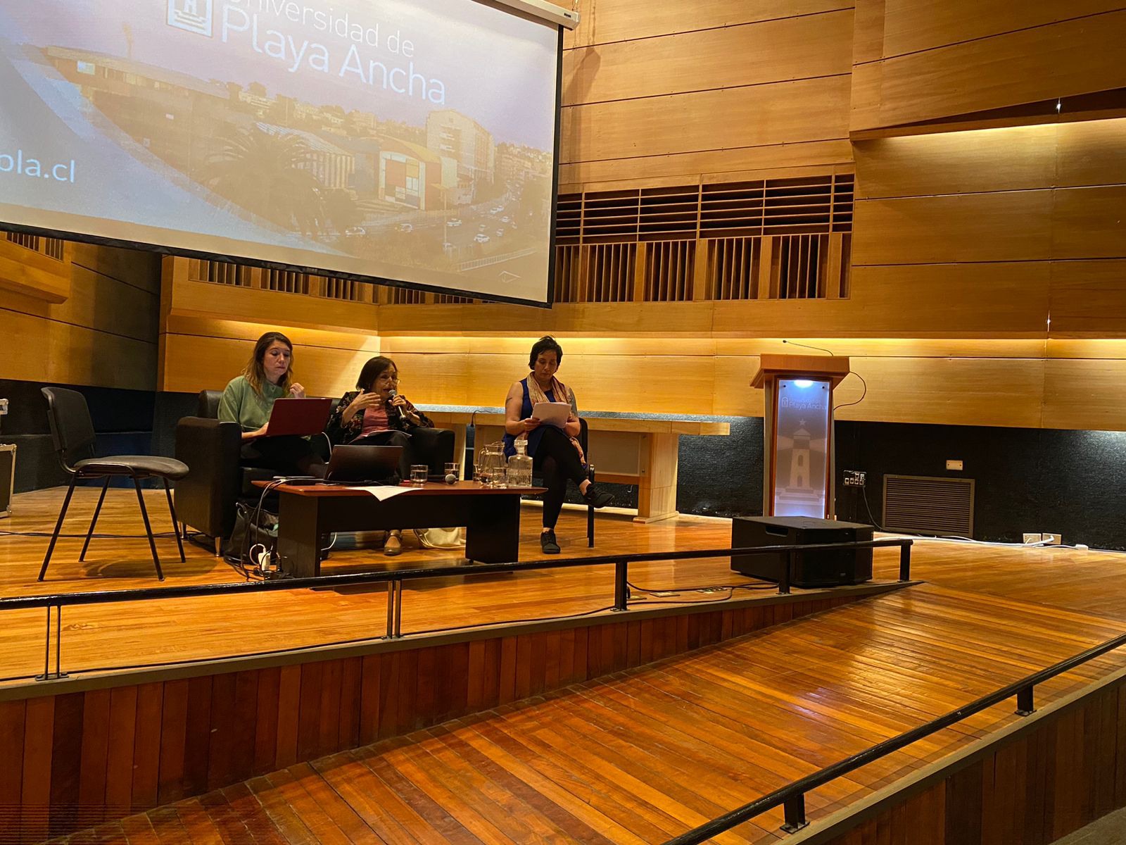 Gran convocatoria tuvo el seminario sobre el cuidado como derecho humano en la UPLA