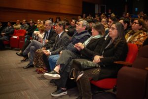 UPLA entrega títulos póstumos a familias de 5 exestudiantes