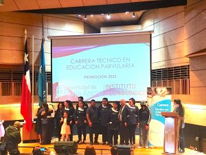 Solemne investidura sella el compromiso de 31 futuras Técnicos en Educación Parvularia del ITEC UPLA