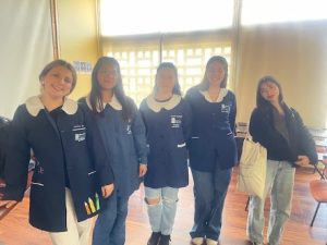 Facultad de Ciencias de la Educación recibe a liceo de Temuco en jornada clave de orientación Vocacional