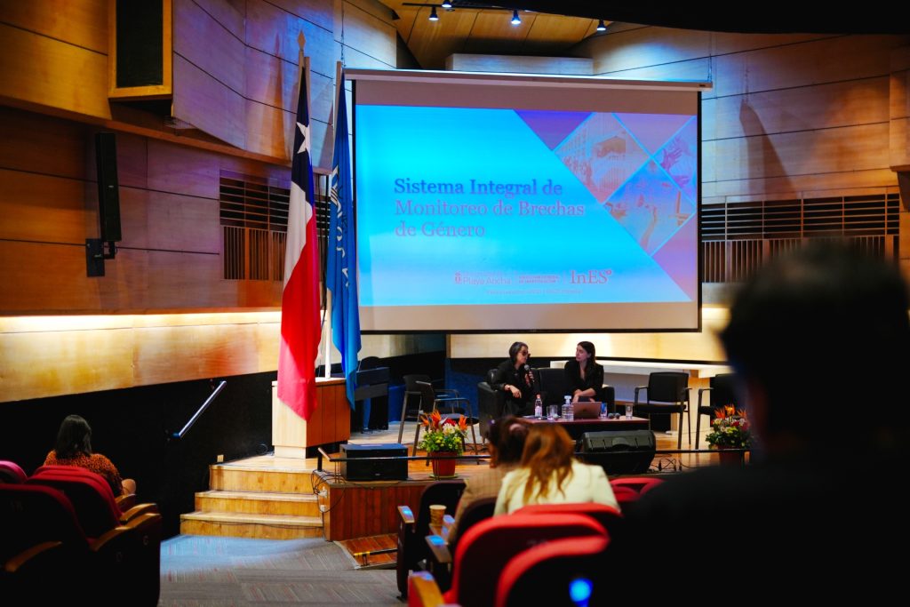 Con Jornada “Visibles y en Redes” concluyó el proyecto InES Género UPLA