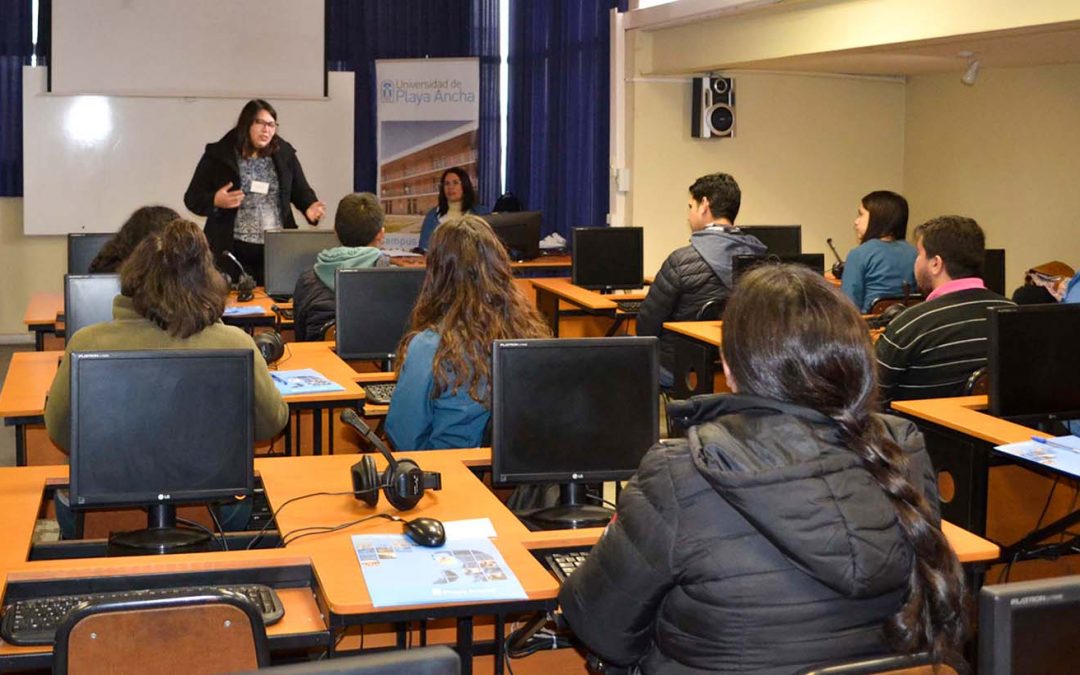 Personas en situación de discapacidad aprendieron computación en el campus San Felipe