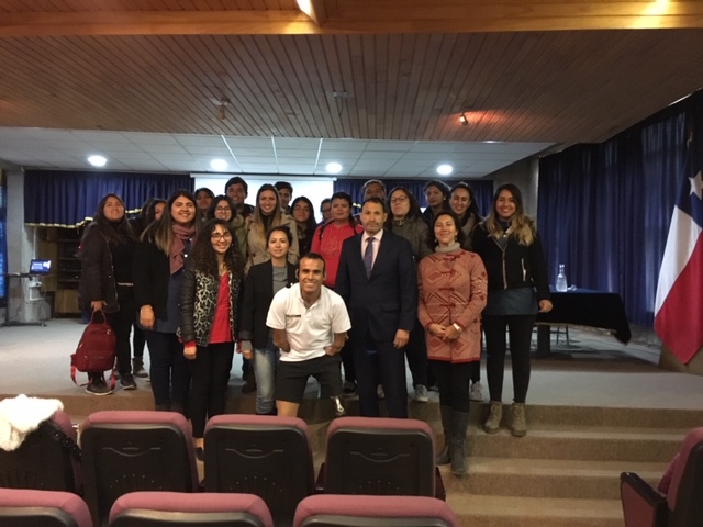 Con éxito se realizó ciclo de talleres formativos para estudiantes de Educación Diferencial
