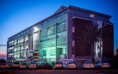 Pasantes UBB compartieron innovadora metodología de enseñanza del inglés en UPLA